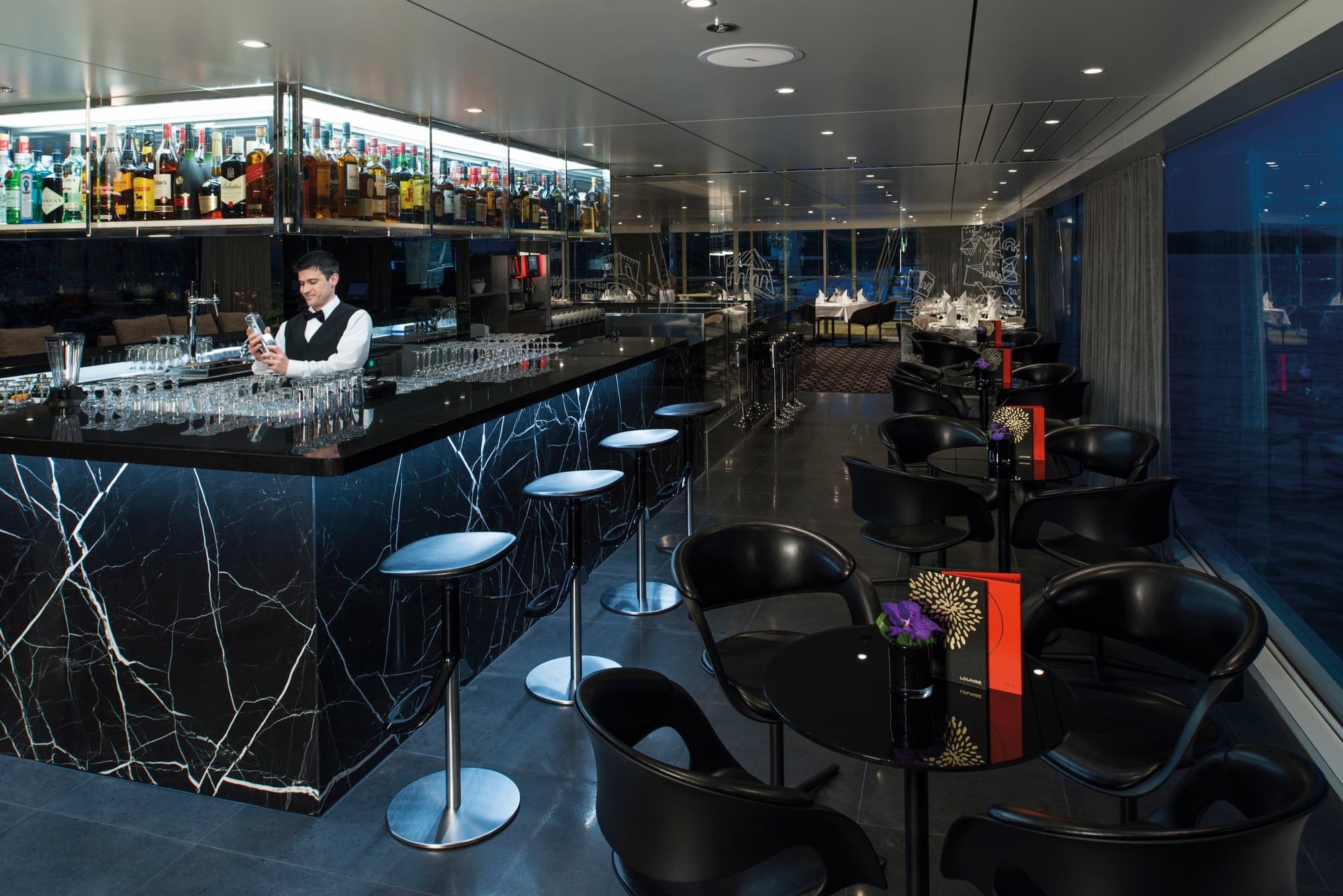 Panorama Lounge & Bar