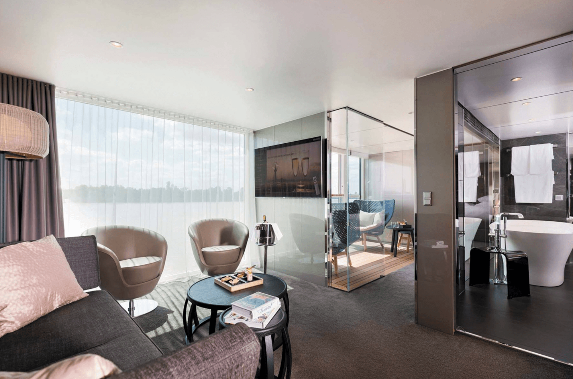 Royal Owner's Suite