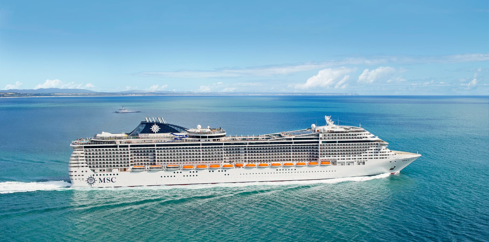 MSC Divina at sea