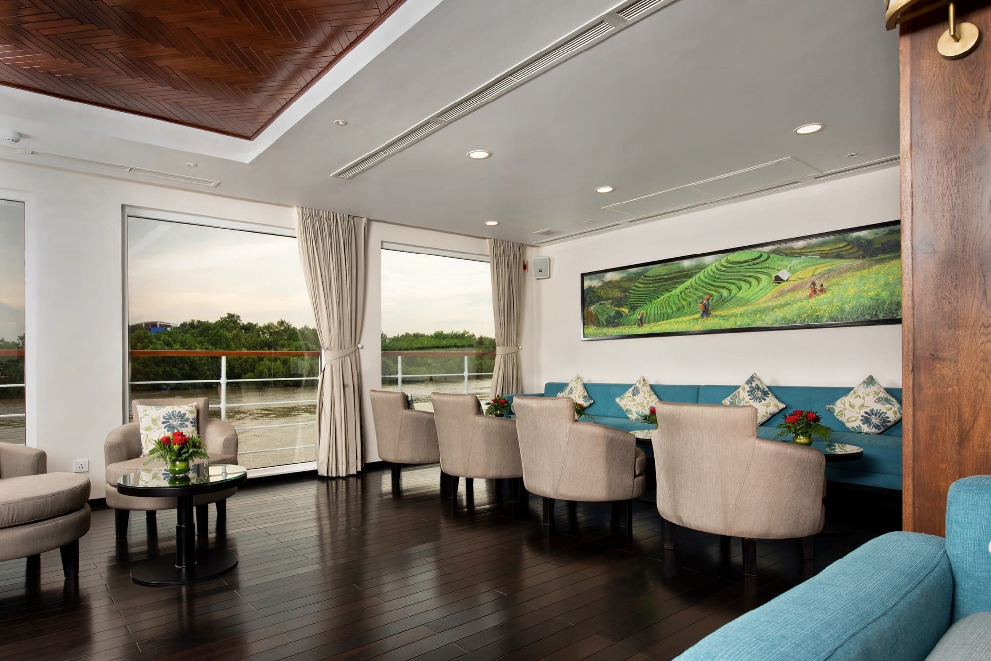 Panorama Lounge