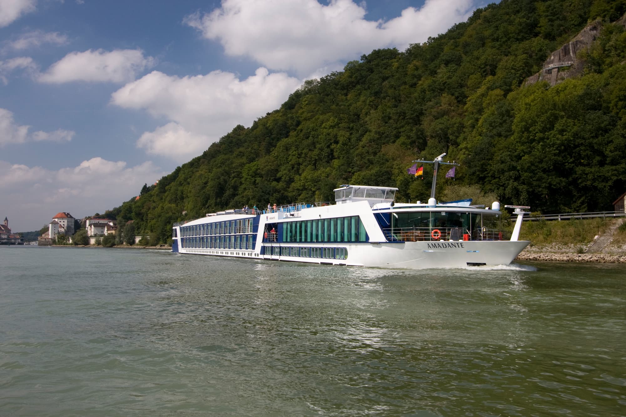 AmaDante at sea