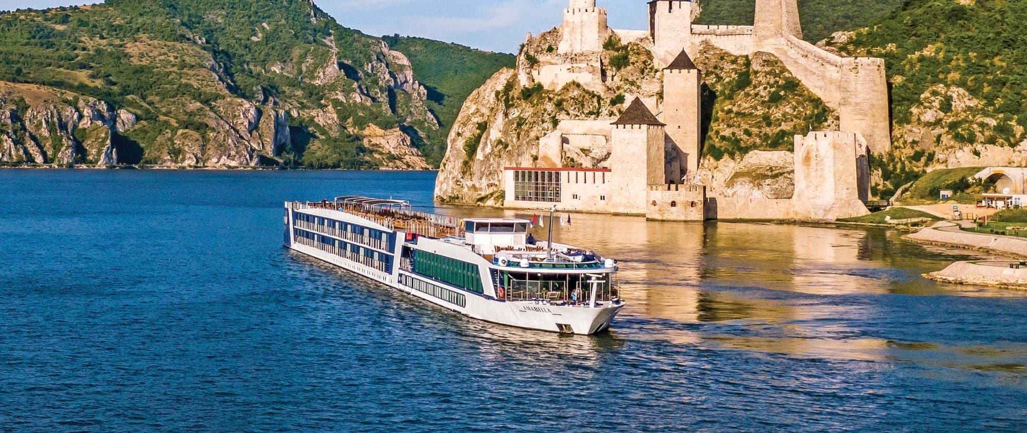 AmaBella at sea