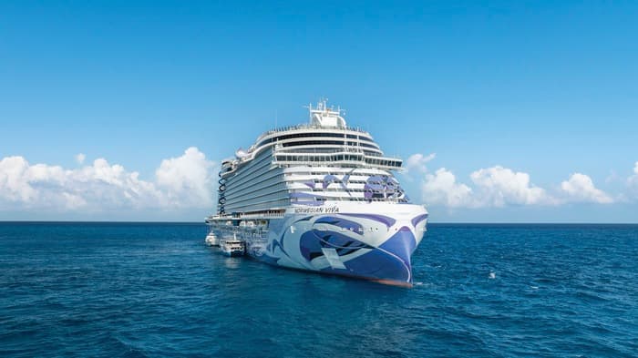 Norwegian Viva at sea
