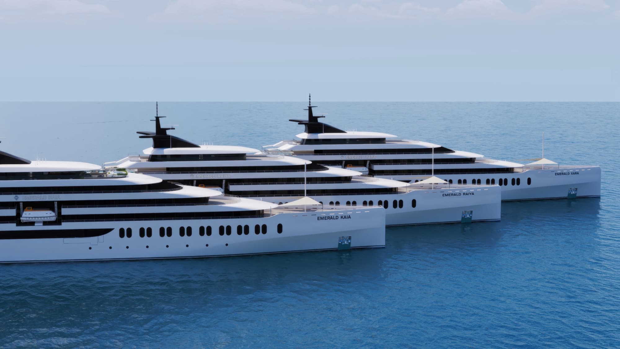 Emerald Xara at sea