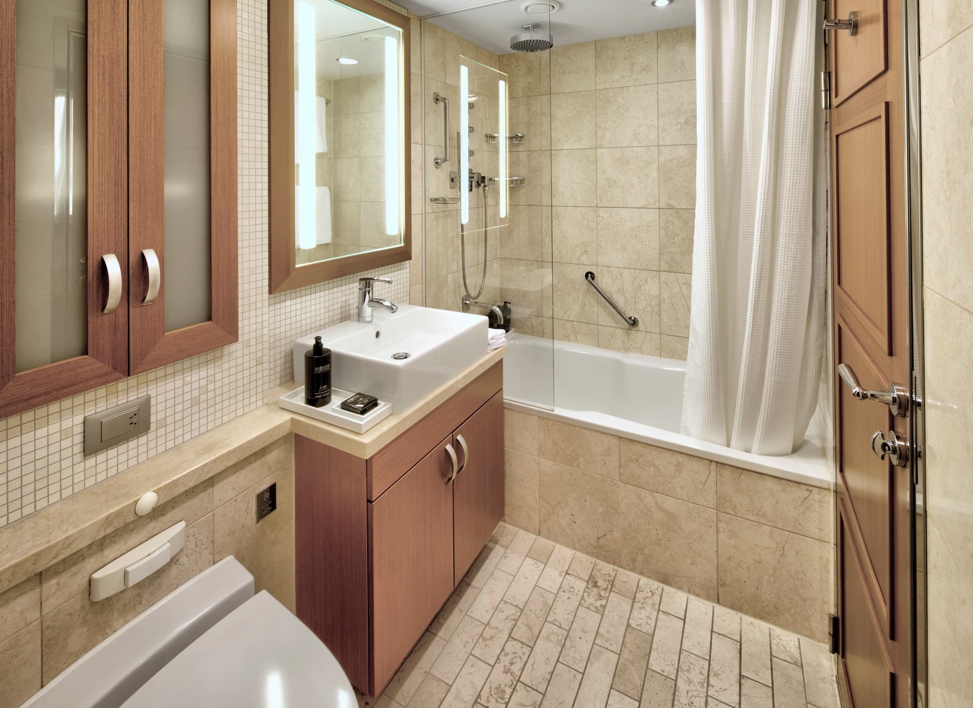 Celebrity Suite