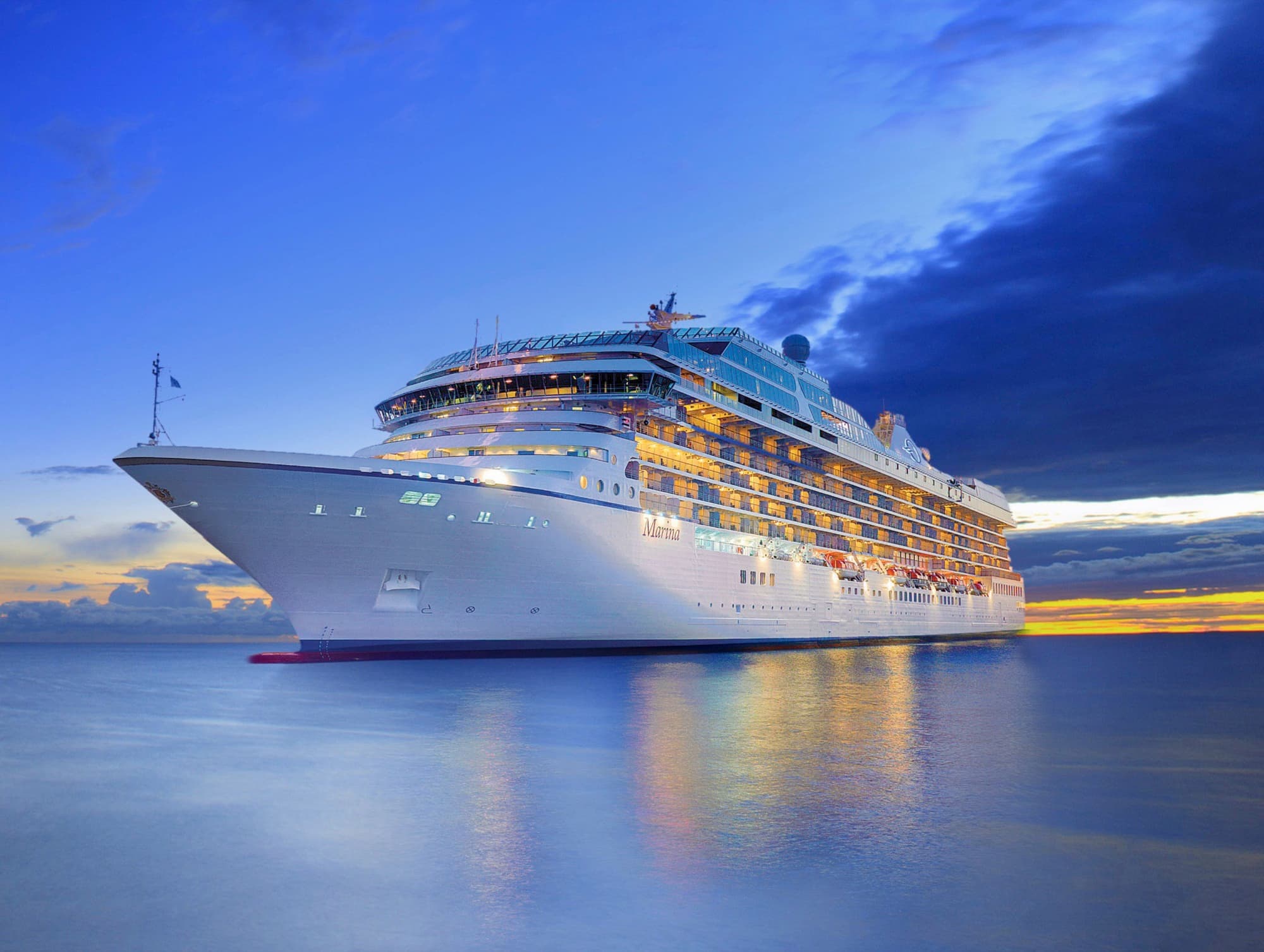 Oceania Marina at sea