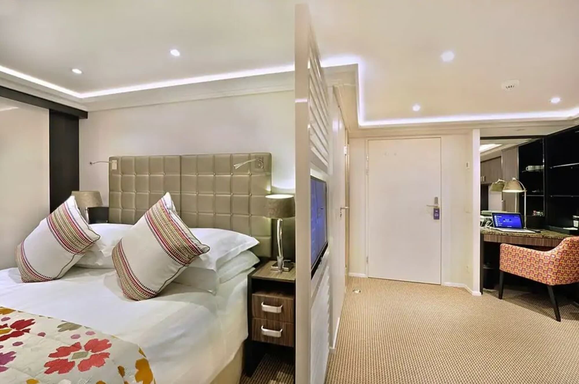 Suite