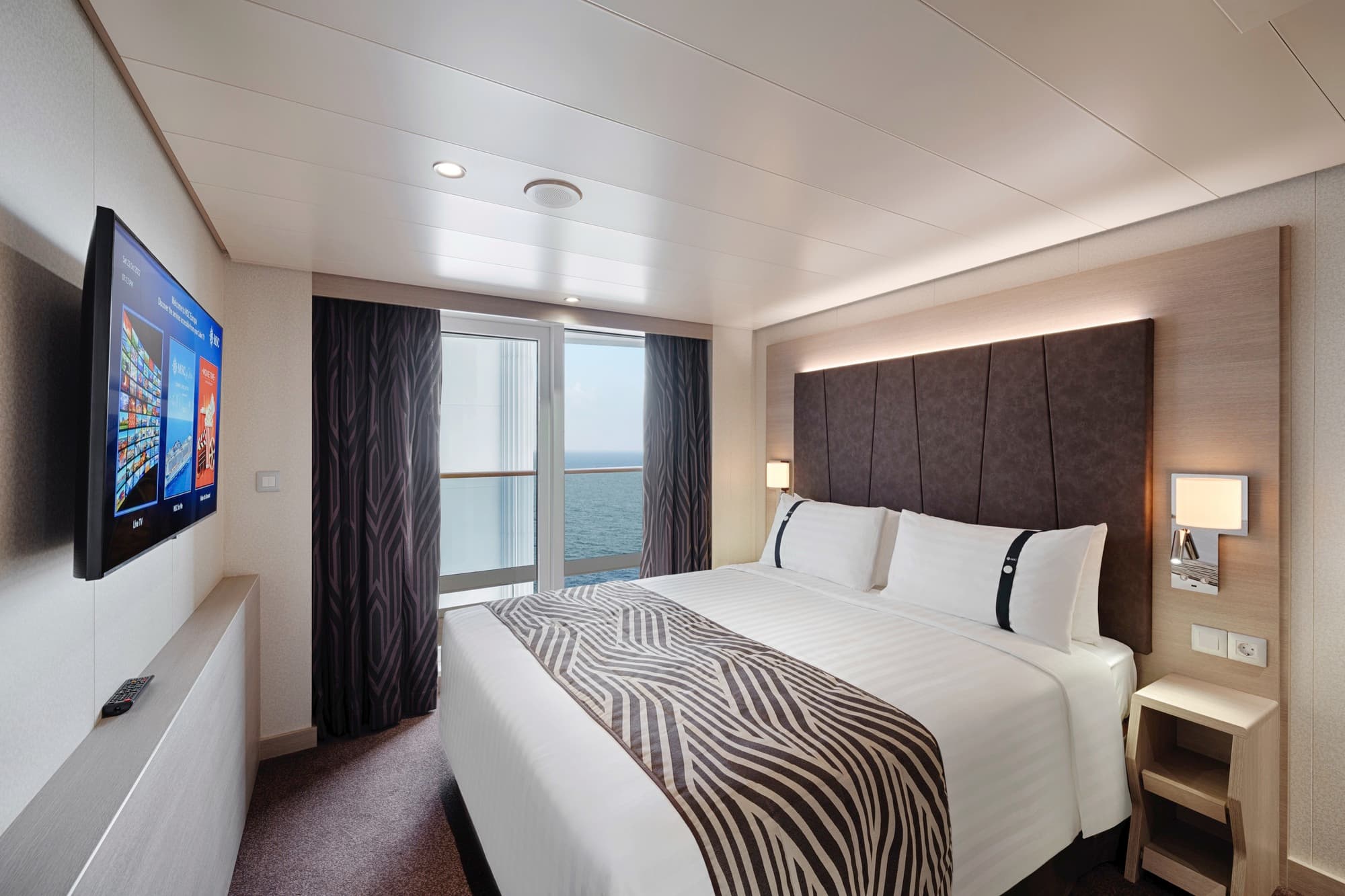 Premium Suite Aurea with Promenade & Ocean View