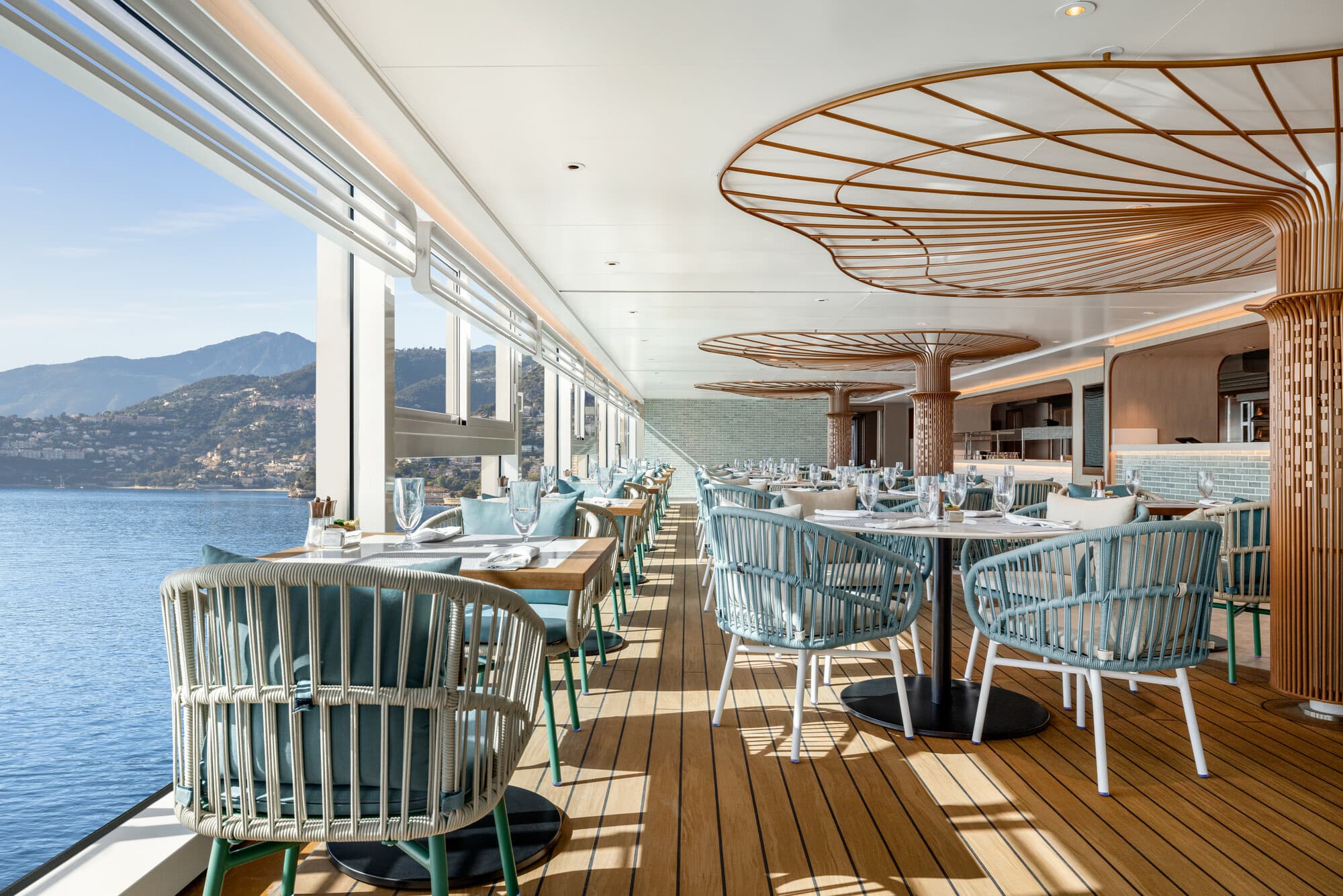 Waves Grill