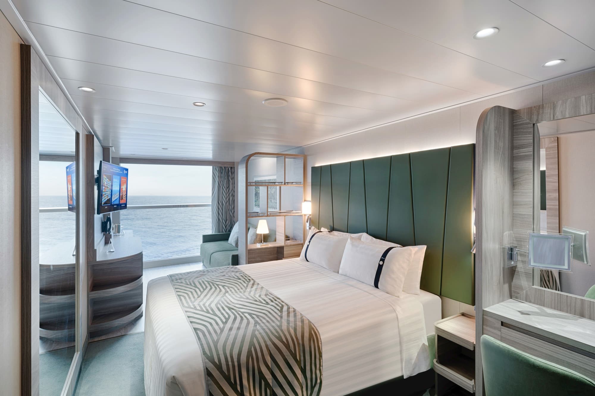 Infinite Ocean View Aurea